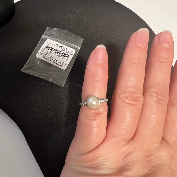 Pandora Ring - Picture 2 of 3